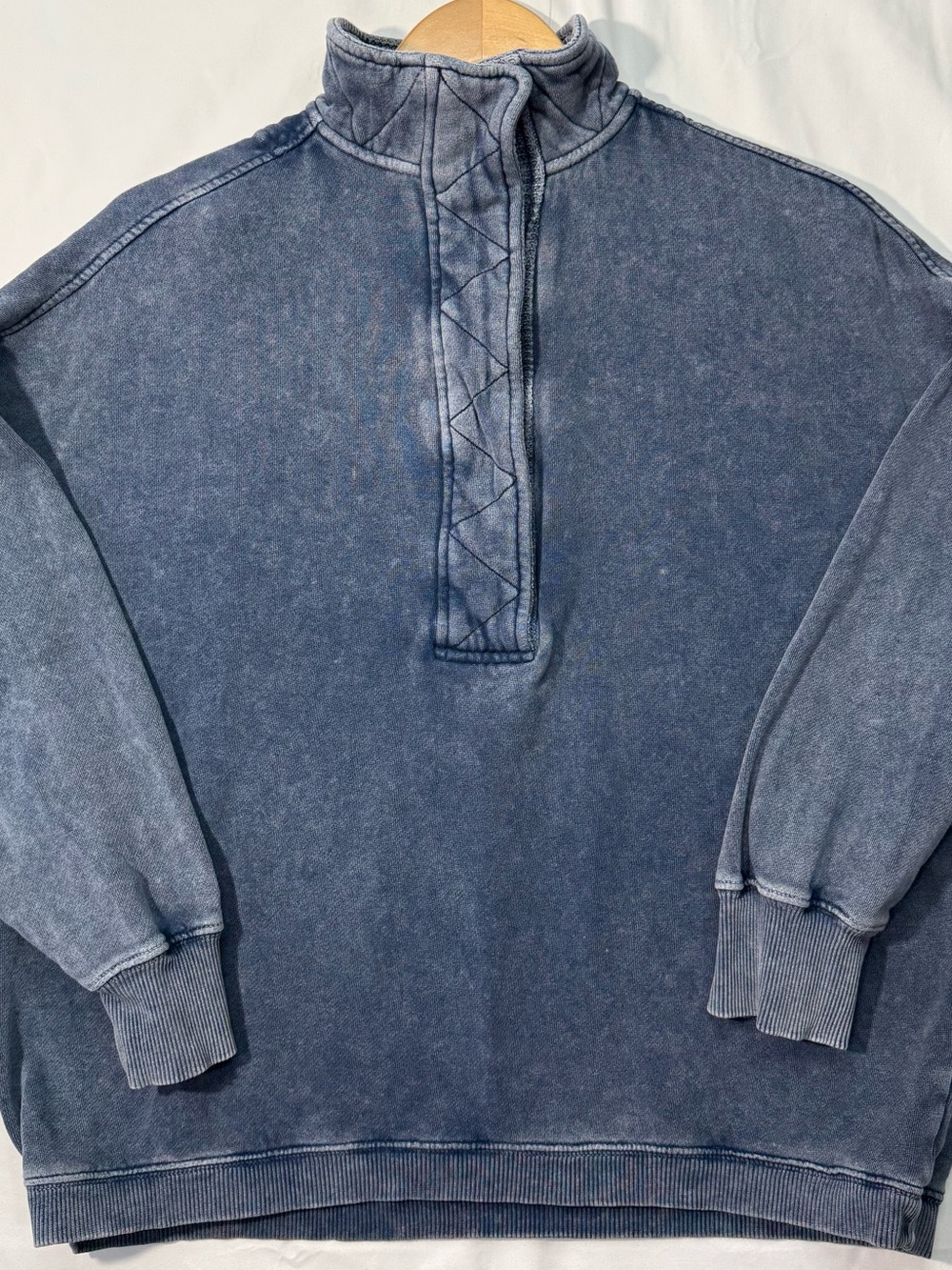 Aerie Womens M Oversized Snap Neck Sweatshirt Blue Mineral Wash High Collar